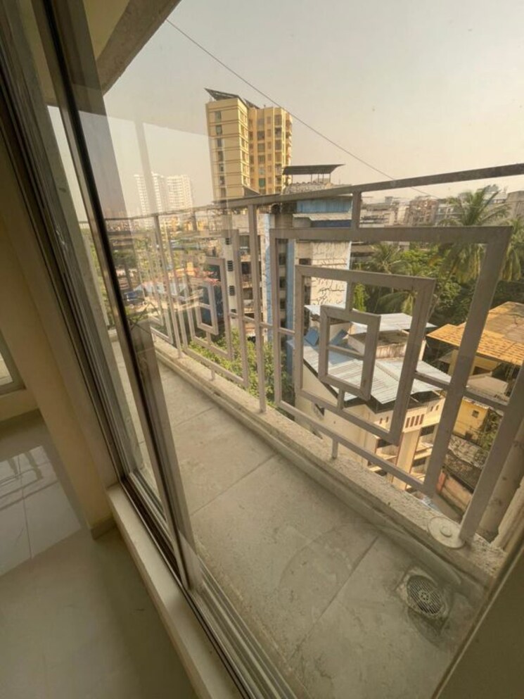 Balcony, geeta-chs-dhobi-ali 1 Bedroom 485 Sq.Ft. Apartment In Dhobi Ali Thane 9921786