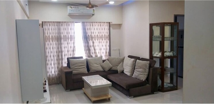 Room, malad east Pg For Boys In Malad East 9921790