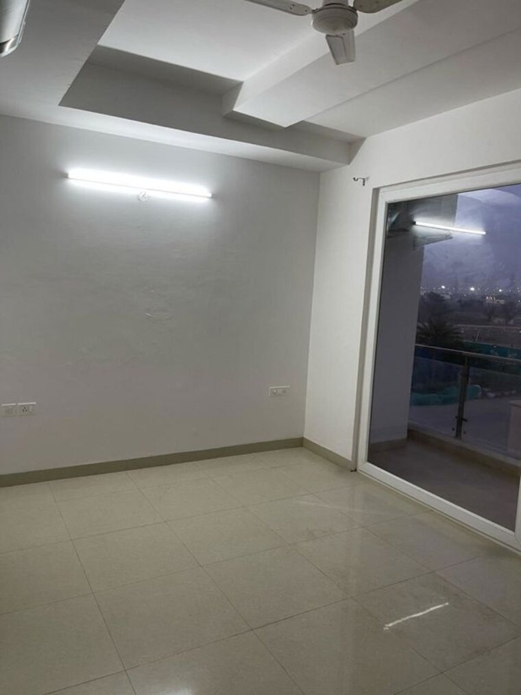 Room, adani-oyster-platinum-tower 4 Bedroom 4548 Sq.Ft. Penthouse In Sector 102 Gurgaon 9921797