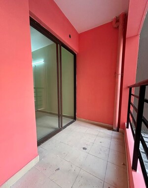 Room in 3 BHK Apartment at Shrachi Greenwood Nest, Rajarhat New Town – for Sale