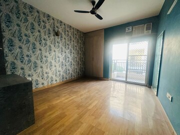 Room in 3.5 BHK Builder Floor at Puri Aman Vilas, Sector 89 – for Rent
