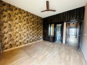 Room in 3.5 BHK Builder Floor at Puri Aman Vilas, Sector 89 – for Rent