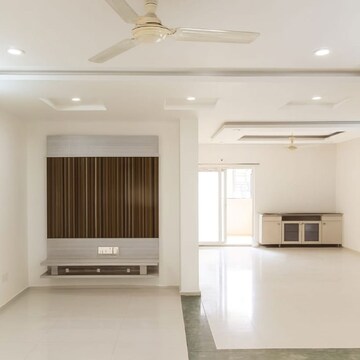 Building Lobby in 3 BHK Builder Floor at Madhapur – for Rent