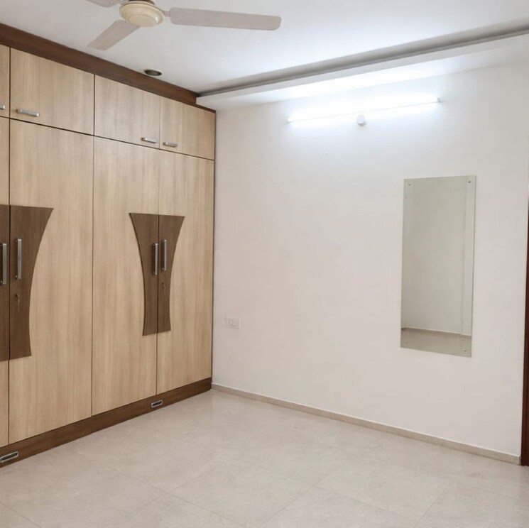 Room, madhapur 3 Bedroom 1858 Sq.Ft. Builder Floor In Madhapur Hyderabad 9921855