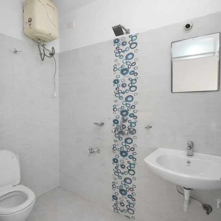 Bathroom, madhapur 3 Bedroom 1858 Sq.Ft. Builder Floor In Madhapur Hyderabad 9921855