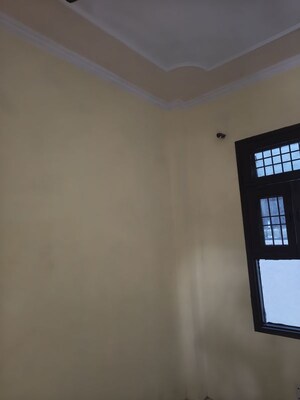 Room in 4 BHK Independent House at Sector 36 Greater Noida – for Sale