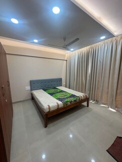 2 BHK Apartment For Rent in Marvel Cascada