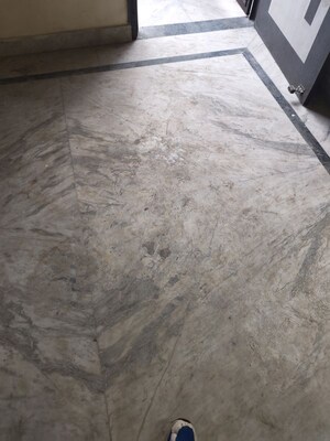 Room in 2 BHK Independent House at Sigma I Greater Noida – for Sale