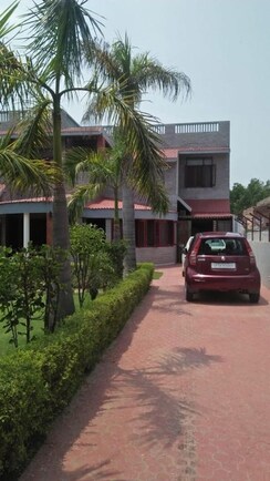 6 BHK + Pooja Room Independent House For Sale in Delta III Greater Noida