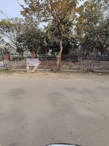 Parking in 2 BHK Independent House at Gamma I Greater Noida – for Sale