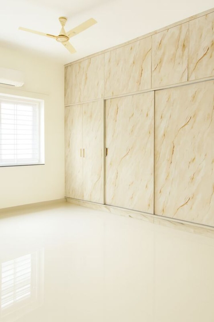 Room, madhapur 3 Bedroom 2100 Sq.Ft. Builder Floor In Madhapur Hyderabad 9921871