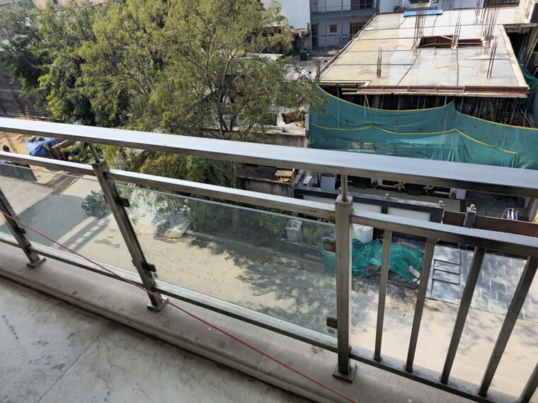 Balcony, sector 27 6 Bedroom 112 Sq.Mt. Villa In Sector 27 Noida 9921879