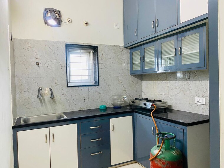 Kitchen, hi tech city 2 Bedroom 1500 Sq.Ft. Builder Floor In Hi Tech City Hyderabad 9921880