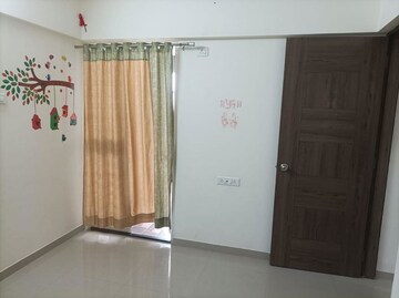 Room in 2 BHK Apartment at Tanish Park, Charholi Budruk – for Rent