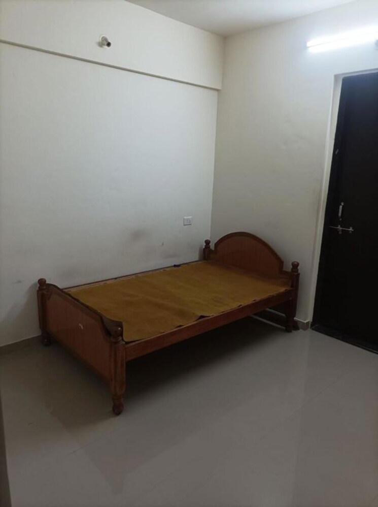 Room, tanish-park 2 Bedroom 643 Sq.Ft. Apartment In Charholi Budruk Pune 9894387