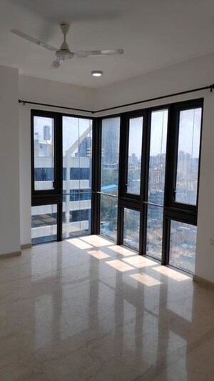 2 BHK Apartment For Rent in Lodha The Park, Worli