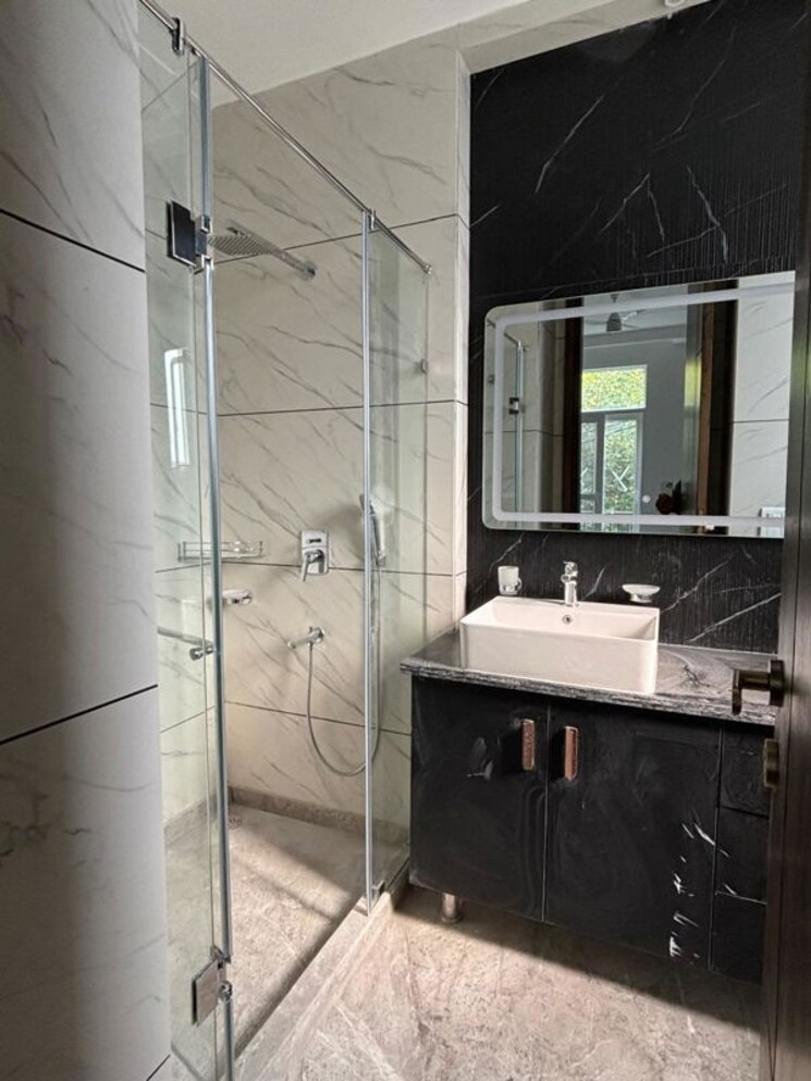 Kitchen, saket 3 Bedroom 1800 Sq.Ft. Builder Floor In Saket Delhi 9921960