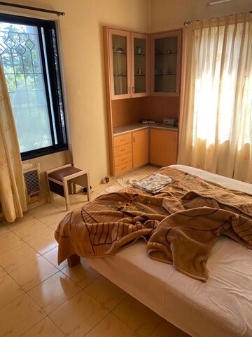 Bedroom in 3 BHK Apartment at Mahatma Society – for Rent