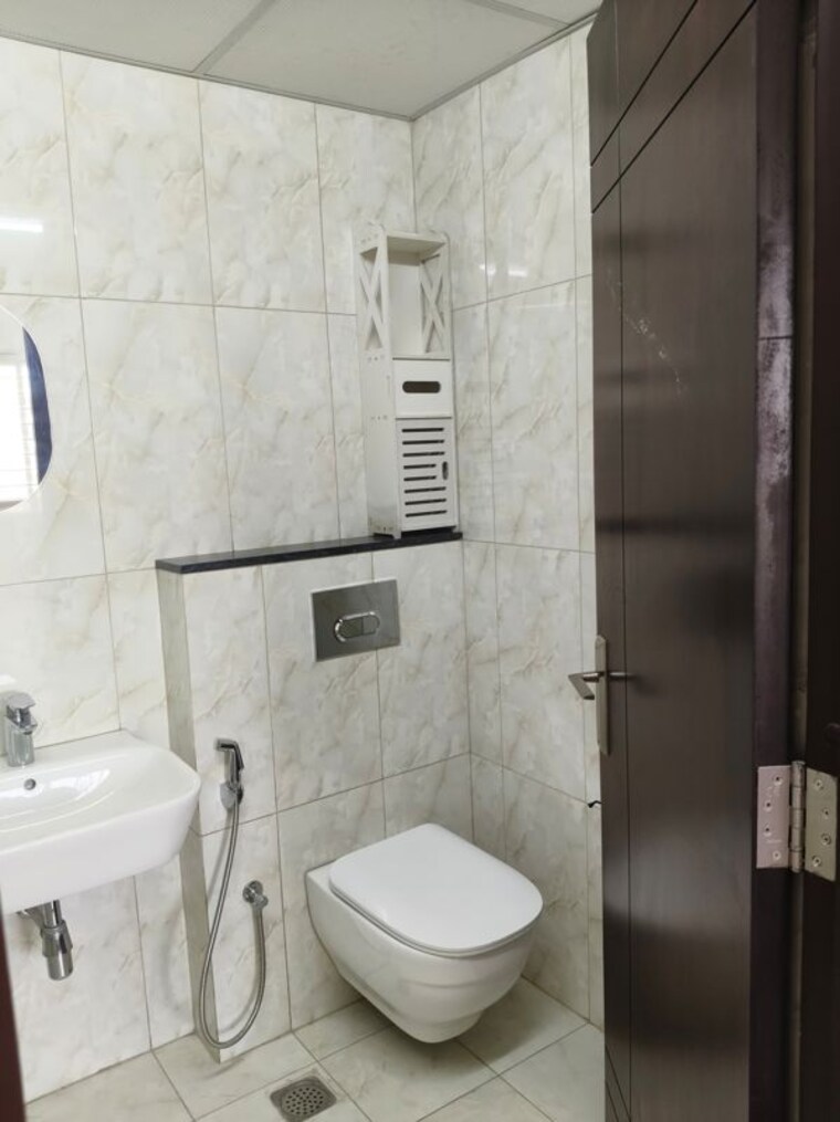 Bathroom, bollineni-bion 3 Bedroom 1840 Sq.Ft. Apartment In Kothaguda Hyderabad 9921971