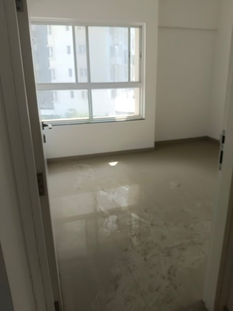 Room, godrej-prana 3 Bedroom 900 Sq.Ft. Apartment In Undri Pune 9921989