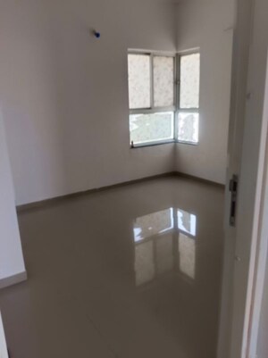 Room in 3 BHK Apartment at Godrej Prana, Undri – for Rent