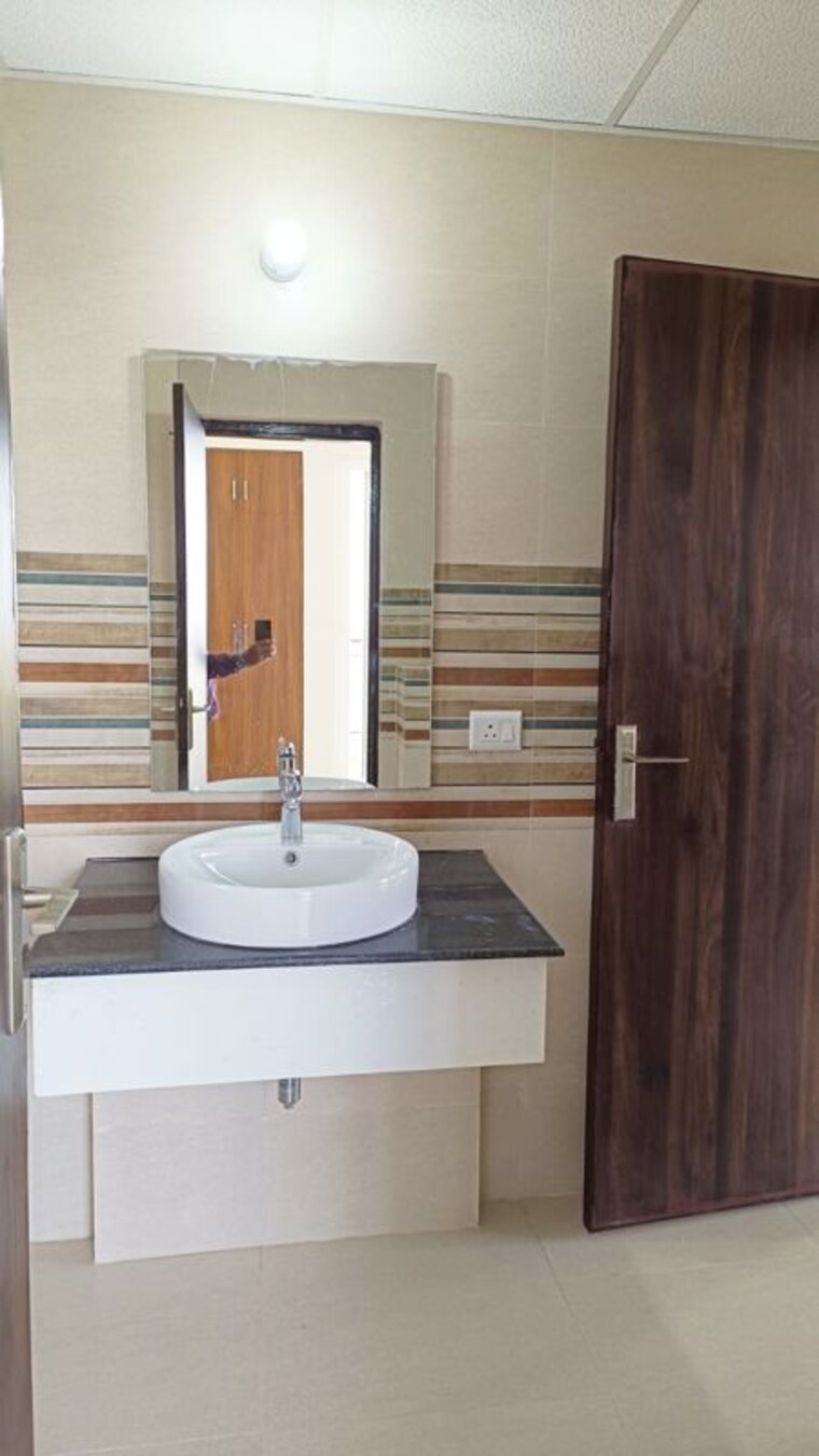 Bathroom, ambika-florence-park 3 Bedroom 1890 Sq.Ft. Apartment In North Mullanpur Chandigarh 9922018