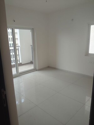 Room in 3 BHK Apartment at Rajapushpa Provincia, Narsingi – for Sale