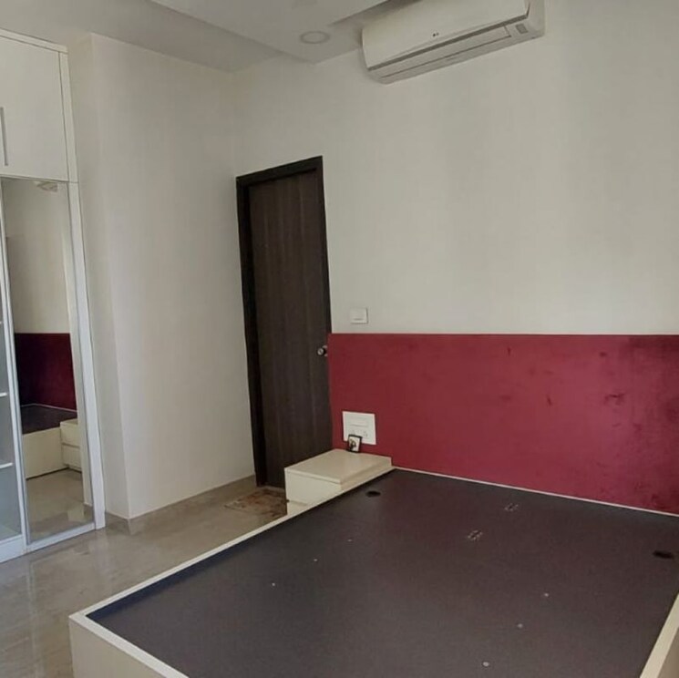 Kitchen, lodha-luxuria-priva 3 Bedroom 1300 Sq.Ft. Apartment In Majiwada Thane 9922025