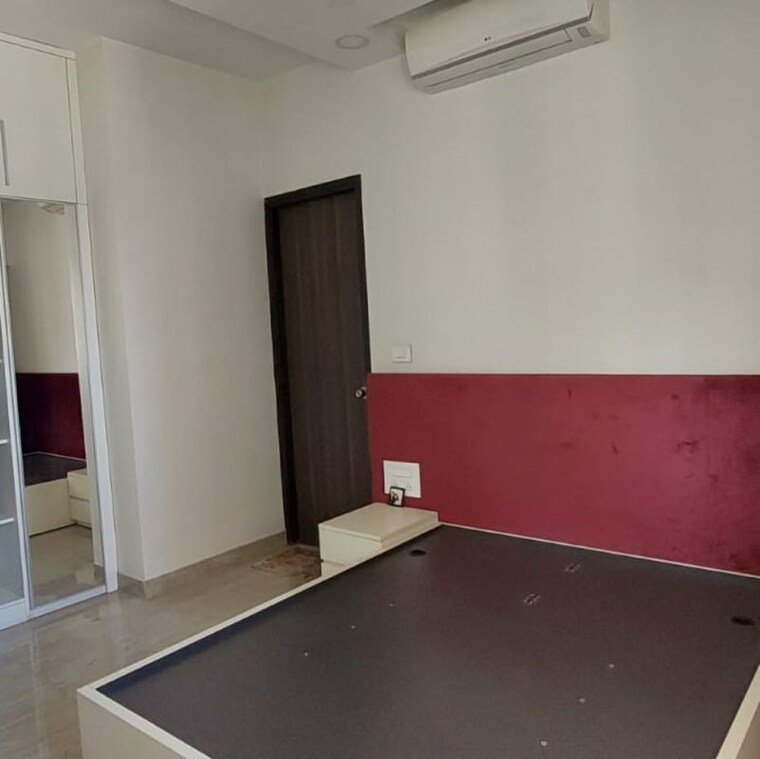 Kitchen, lodha-luxuria-priva 3 Bedroom 1300 Sq.Ft. Apartment In Majiwada Thane 9922025