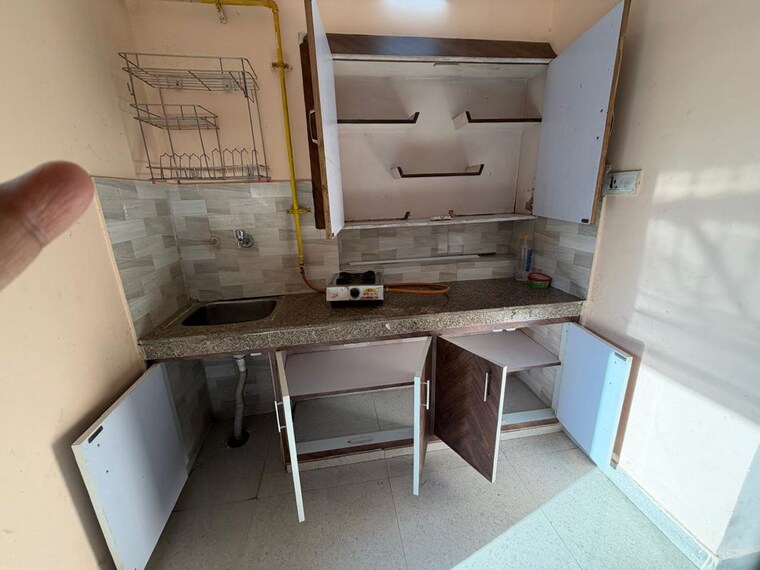 Kitchen, sector 12 1 RK 740 Sq.Ft. Independent House In Sector 12 Noida 9922030