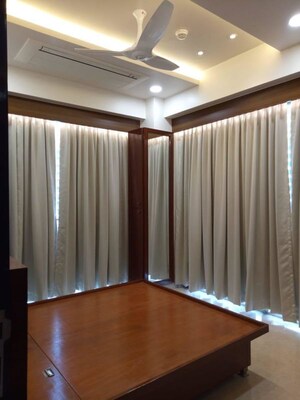 Bedroom in 4 BHK Apartment at Indiabulls Blu, Worli – for Rent