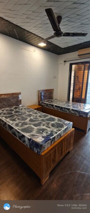 Bedroom in  Pg at Powai – for Rent