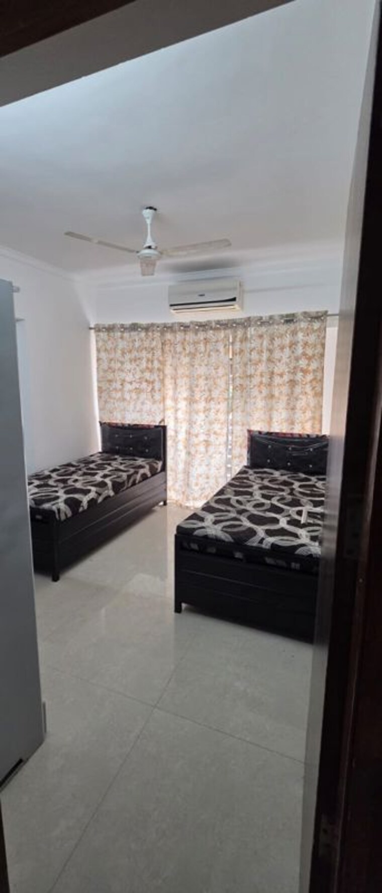 Bedroom, vikhroli west Pg For Boys & Girls In Vikhroli West 9922100