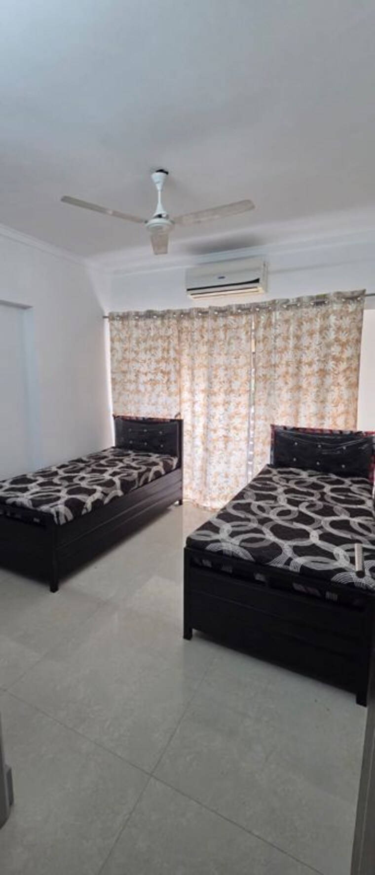 Bedroom, vikhroli west Pg For Boys & Girls In Vikhroli West 9922100