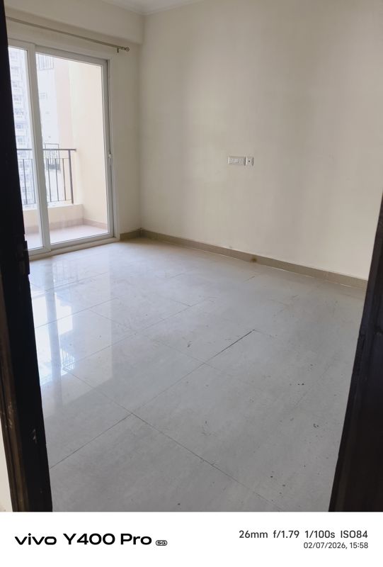 4 BHK 2140 Sq.Ft. Apartment in Amrapali Crystal Homes