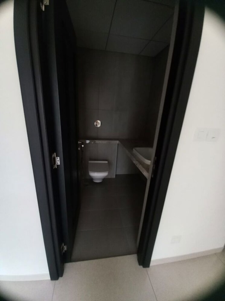 Attached Bathroom, sobha-nesara 3 Bedroom 1950 Sq.Ft. Apartment In Kothrud Pune 9922112