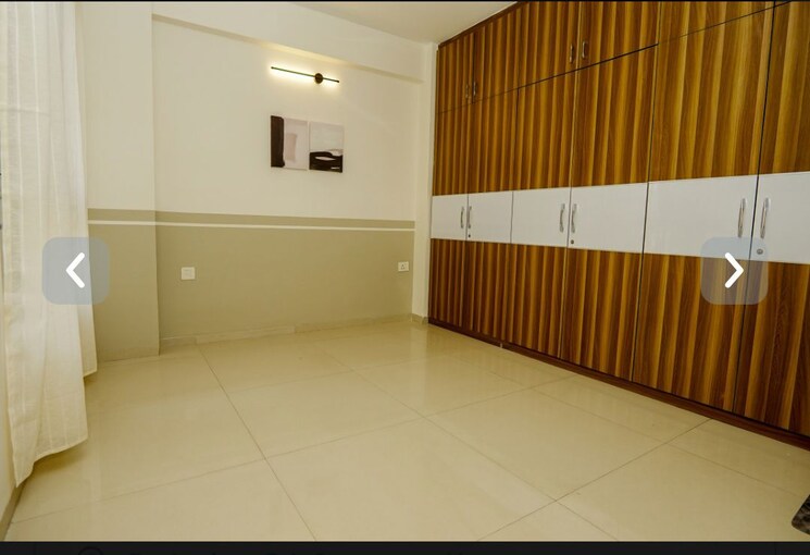 Room, tulip-violet 3 Bedroom 1608 Sq.Ft. Apartment In Sector 69 Gurgaon 9922120