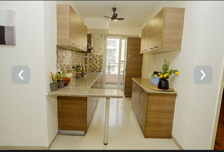 Kitchen, tulip-violet 3 Bedroom 1608 Sq.Ft. Apartment In Sector 69 Gurgaon 9922120