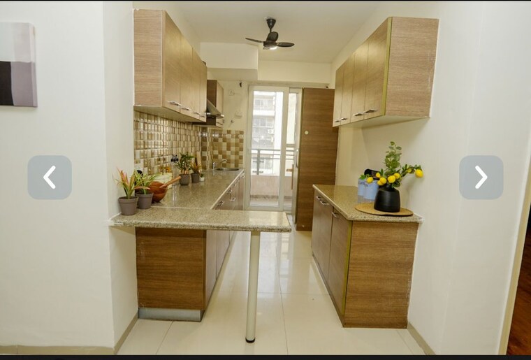 Kitchen, tulip-violet 3 Bedroom 1608 Sq.Ft. Apartment In Sector 69 Gurgaon 9922120