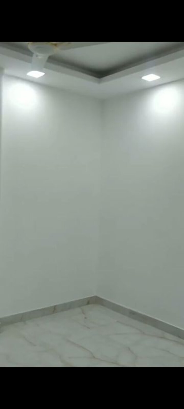 Room, amar colony 2 Bedroom 800 Sq.Ft. Apartment In Amar Colony Delhi 9922157