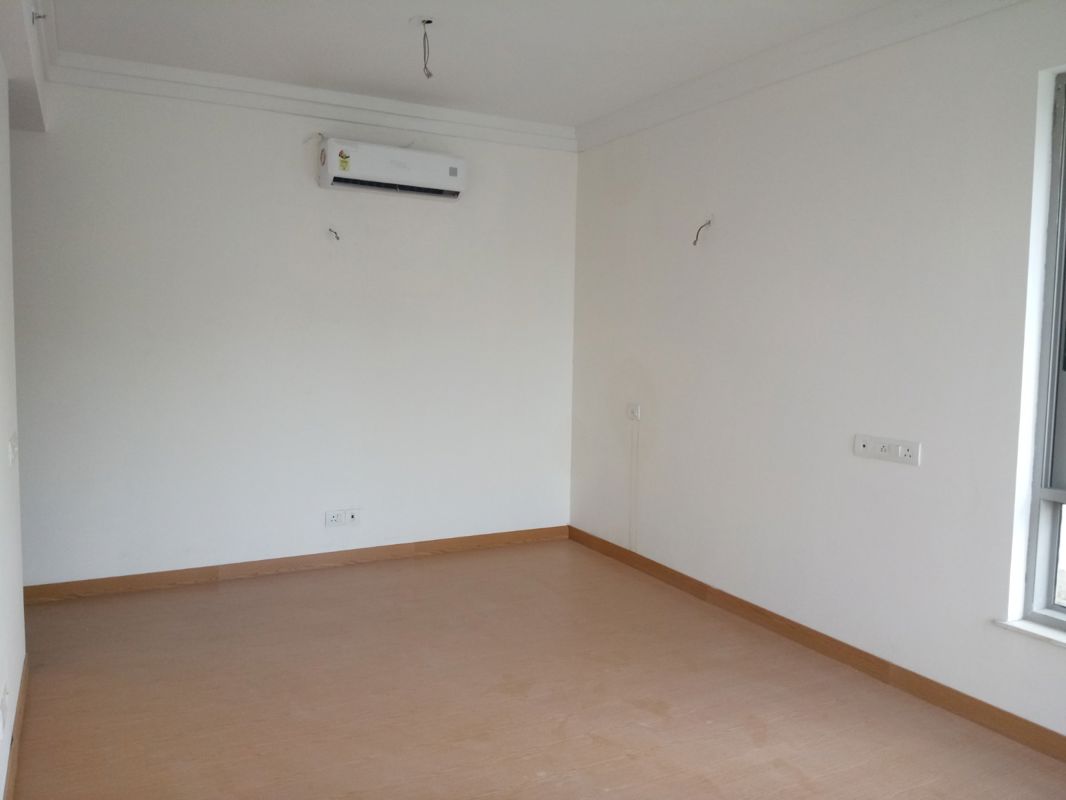 2 BHK Apartment For Sale in Jaypee Moon Court