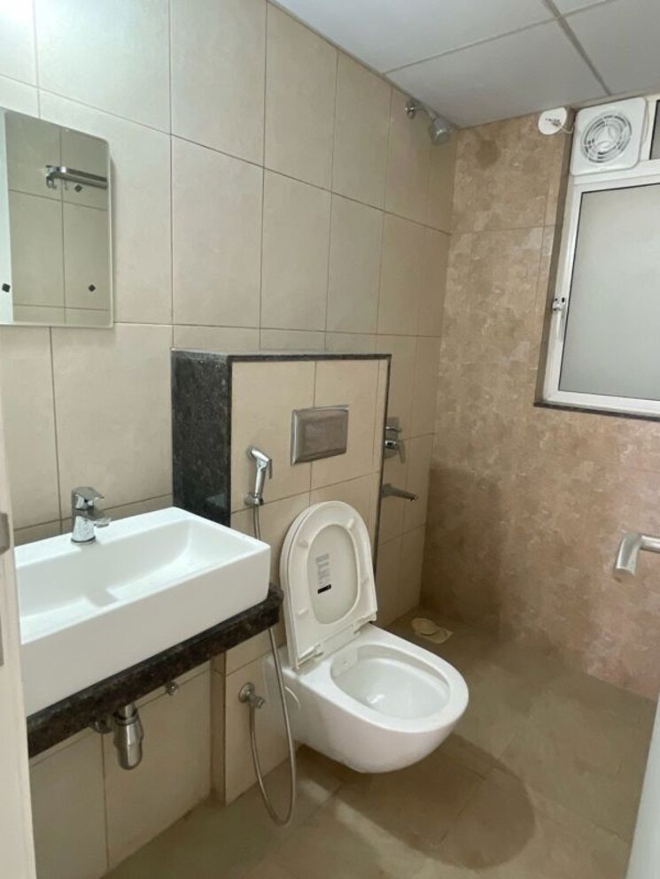 Bathroom, godrej-green-vistas 2 Bedroom 641 Sq.Ft. Apartment In Mahalunge Pune 9922169