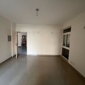 Room in 2 BHK Apartment at KLJ Platinum Heights, Sector 77 – for Sale