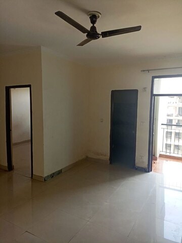 Room in 3.5 BHK Apartment at Sanchar Residency, Raj Nagar Extension – for Sale