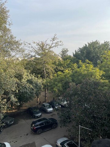 Master Bedroom in 3 BHK Apartment at Vasant Kunj – for Rent