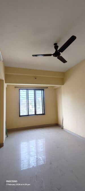 Room in 2 BHK Apartment at Trimurti Narayan, Mulund East – for Rent