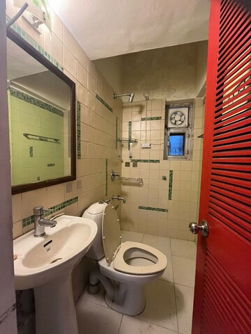 Attached Bathroom in 2 BHK Apartment at Vasant Kunj – for Rent