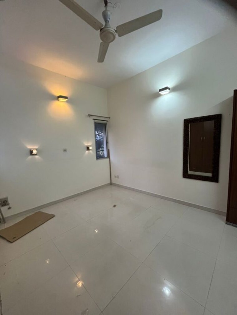 Room, vasant kunj 2 Bedroom 1300 Sq.Ft. Apartment In Vasant Kunj Delhi 9922218