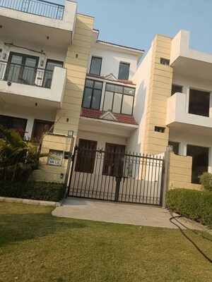 5 BHK Villa – Exterior View View at Jaypee Estate Home, Jaypee Greens - for Sale