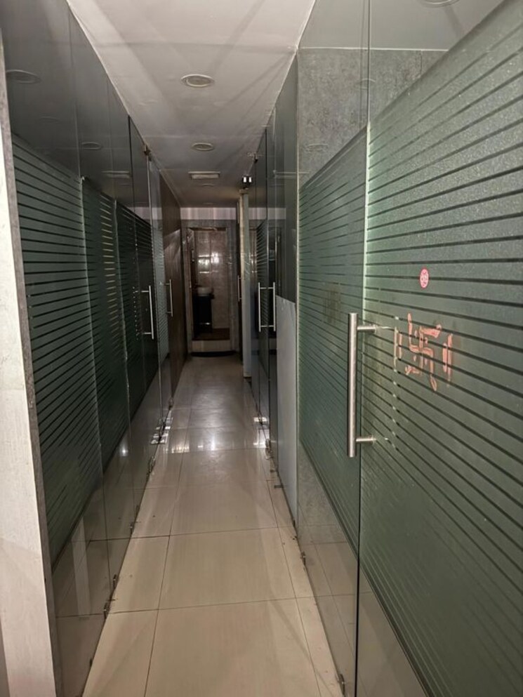 undefined, levana-cyber-heights Commercial Office Space 2500 Sq.Ft. In Vibhuti Khand Lucknow 9922242